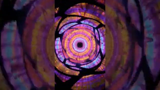 Follow 4 more #rave #shorts #short #acidtrip #trippy #edm #techno #hardtechno #schranz #psychedelic