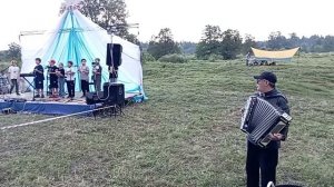 Удмуртские плясовые мелодии .