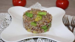 Гречневая каша с кабачком