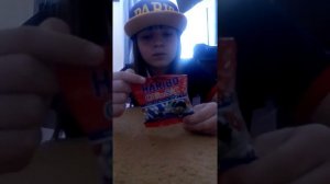 Делаю обзор на палочки нутелла и харебо