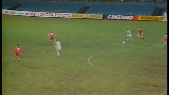 1983-84: West Bromwich Albion 3-0 Rotherham United (FA Cup) смотреть онлайн