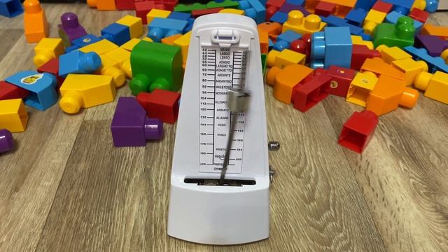 МЕТРОНОМ 80 УДАРОВ В МИНУТУ/80 BPM Metronome/Белый шум/4К смотреть онлайн