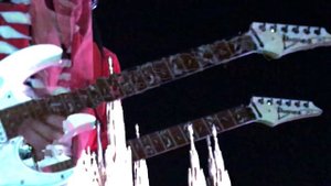 ГИТАРНЫЙ БАТТЛ - из фильма "ПЕРЕКРЕСТОК" - СТИВ ВЭЙ - СЕРЖ ВЛАДИ (КАВЕР) GUITAR BATTLE - CROSSROAD