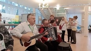 Помоги мне.