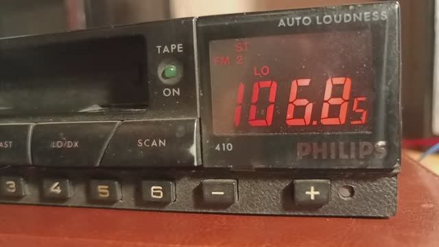 PHILIPS CD-410 автомагнитола