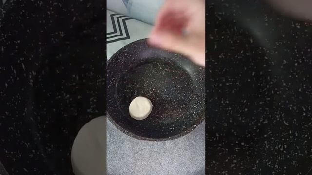 СЫРНИКИ С МАНКОЙ 😊 ( рецепт закреплён в комментариях)