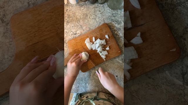 Курочка в сыре и паста с грибами🧀тгк:агамова готовит #рецепты#рекомендации#куриная_грудка#ужин
