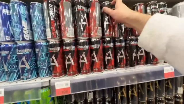 ЗАКУПАЕМСЯ К ДР KUSSIA / ДОНАТЫ ВЫКЛЮЧЕНЫ смотреть онлайн