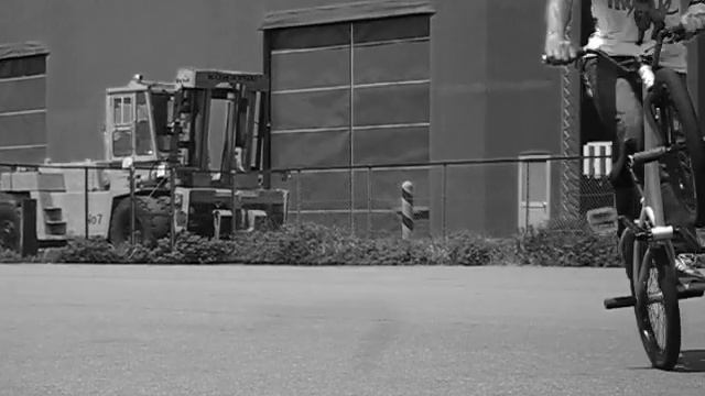 Zion bikes Akihiko Takahashi - focus test riding