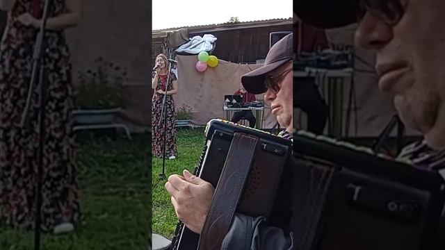 Эх, деревня.