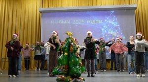 Новогоднее выступление 7 В класса