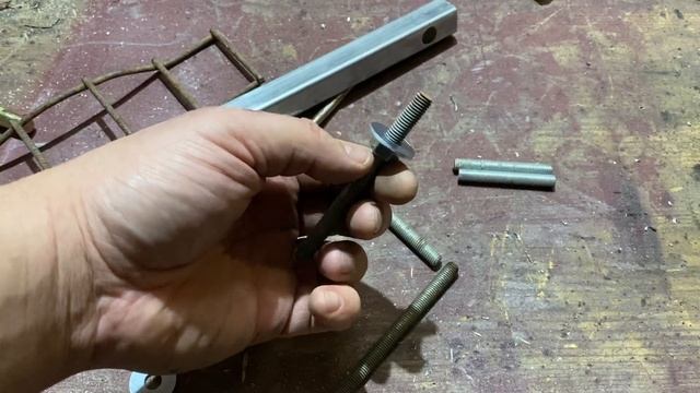 КРЕПЛЕНИЕ БАЛЛОНОВ К ТЕЛЕЖКЕ ДЛЯ ПОЛУАВТОМАТА смотреть онлайн