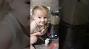 Размалываем папайю и би курунгу в порошок. Юнакова Татьяна