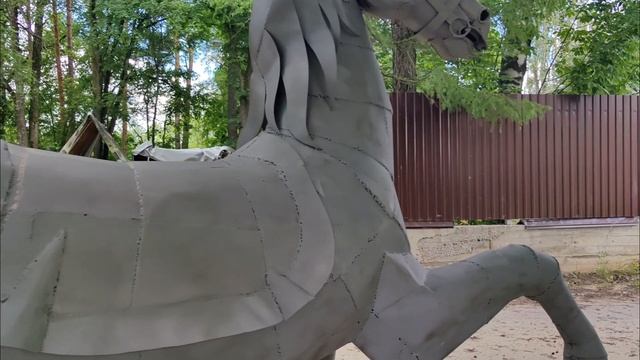 Пескоструйная очистка коня из металла +79152806403