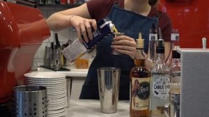 Готовим коктейль Зомби в шейкере