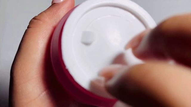 My skincare Essentials ASMR🧴 | Fast and Aggressive ASMR | Tingle Asmr⭐️⚡️| Soft Whispers ASMR🎧|
