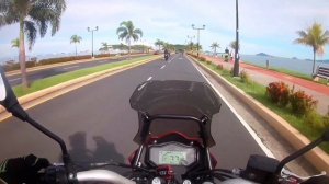 Ducati Hypermotard 821 vs Suzuki Gsx S 750