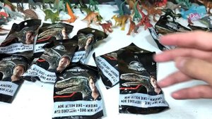 New Jurassic World Blind Bags! Mini Dinosaur Action Figures!