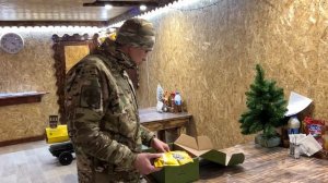 Военнослужащим ГрВ Запад передали новогодние продуктовые наборы