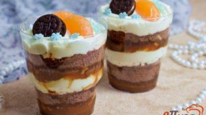 Карамельный десерт с грецкими орехами