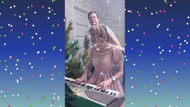 Одна Фамилия - Новогодняя (живое исполнение)