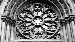 XS - Вооружена и опасна