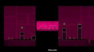 Прохожу первый уровень геометри Даш (ЛАЙТ)