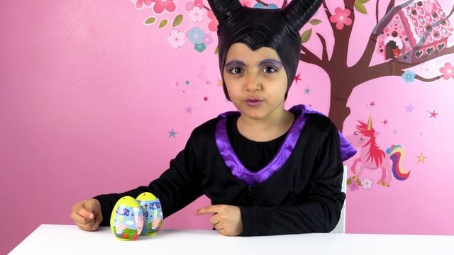PRINCESSES IN REAL LIFE TURN INTO TROLLS | Elsa Vs Maleficent Vs Rapunzel Hair Disaster | Kiddyzuza