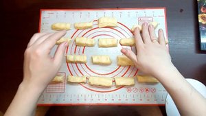 Творожные пальчики.