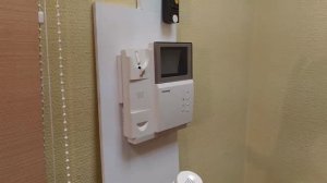 Как снять со стены видеодомофон Commax DPV 4PB,DPV 4PB1, DPV 4PB2, DPV 4PB4, DPV 4PM2, DPV 4PE2, ht