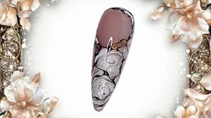 Розы - растекашки. Идея  праздничного маникюра.  МК