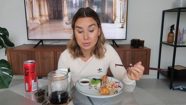 MUKBANG -FLICKAN SOM FÖLL FRÅN HIMLEN ✈️ (PILOT) смотреть онлайн
