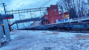 вл10у с поездом и ЭП2К с поездом Москва Санкт-Петербург