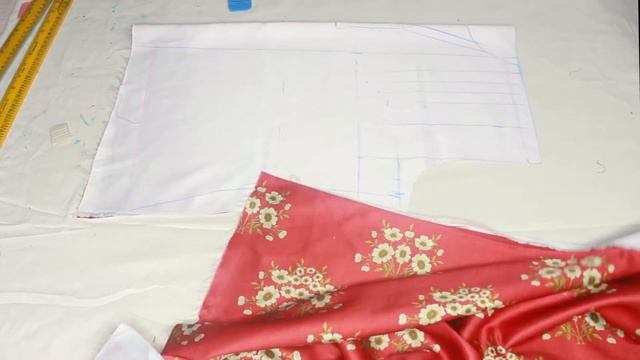 Proper cutting method of Crop Top||க்ராப் டாப் சரியான வெட்டு முறை #croptop #blousecutting #stitchin