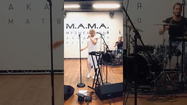 Алёна Минулина - Водой (лайв на студии Игоря Матвиенко)