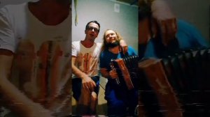 Рюмка водки на столе (под гармонь без ремней)