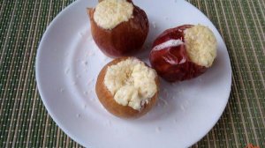 Яблоки запечённые с творогом