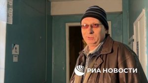 При украинском обстреле Горловки один из снарядов попал в здание Дворца культуры "Комсомолец", пе...