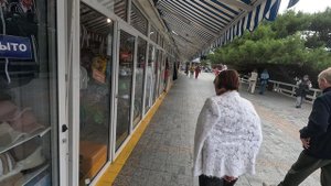 Сочи. Набережная, магазины. 2024.