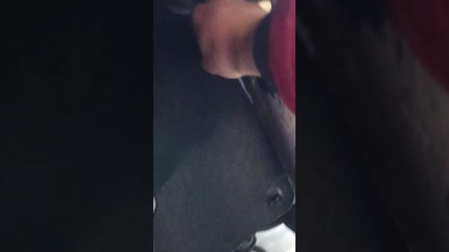 Лада Веста НГ 2023. Крепление подкрылок смотреть онлайн