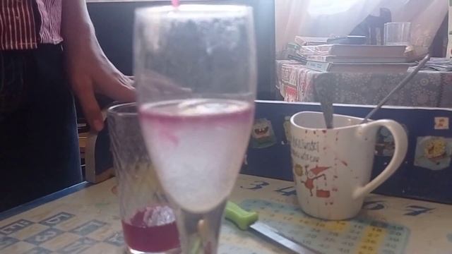 Домашній експеримент з хімії.