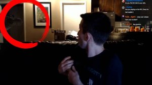 СТРИМЕР ИСПУГАЛСЯ ПРИЗРАКА НА СТРИМЕ