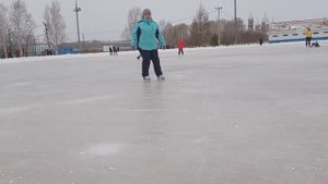 На КАТОК ⛸️⛸️/Шлëпнулась БАБУСЯ 🤣. РЫБНЫЙ супчик. Посудомойка.