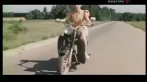 Елена Кищик в ф Шла собака по роялю