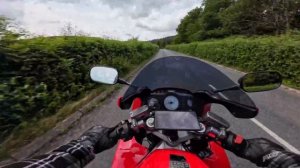 Honda VFR750 - ride and review