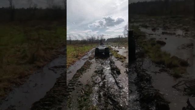 Мини вездеход против Макси. Съемка переломки Ураган Мини с Дикаря на обдирышах Ураган Ф1380*670 смотреть онлайн