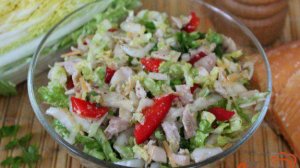 Салат из пекинской капусты с курицей и сыром