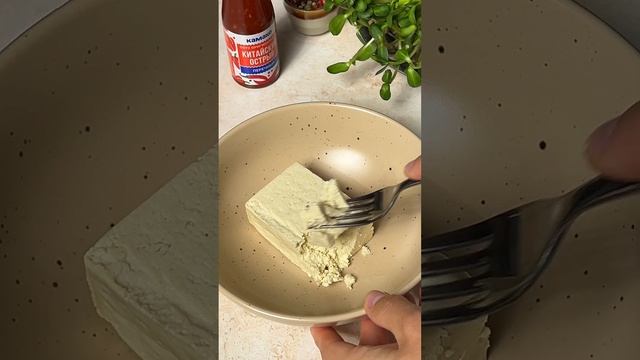 Веганские голубцы с соусом "Китайский острый"