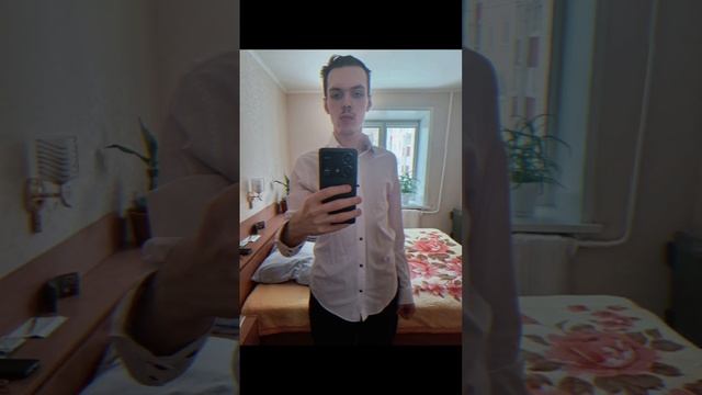 Сегодня У меня Поздравляю С Днём рождения 🥳🥳🥳🥳🥳🎉🎉🎉🎉🎉