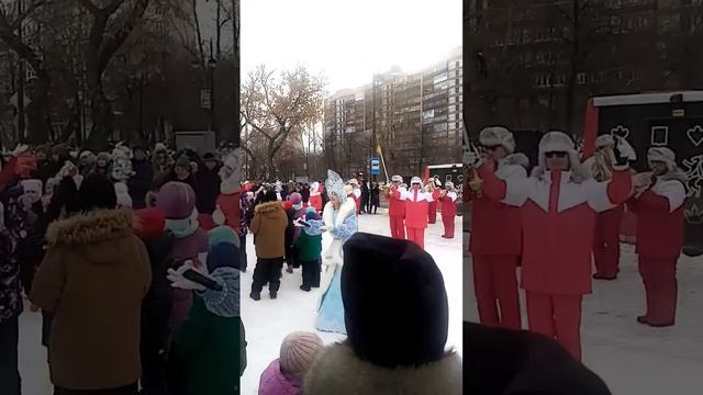 Дед. МОРОБУС В ГОРОДЕ.